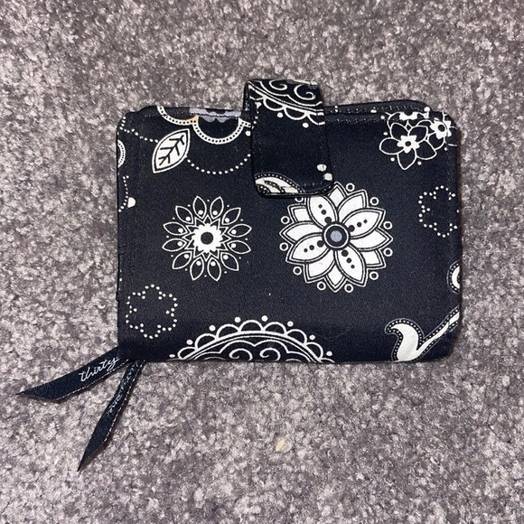 Thirty one wallet - Picture 1 of 3